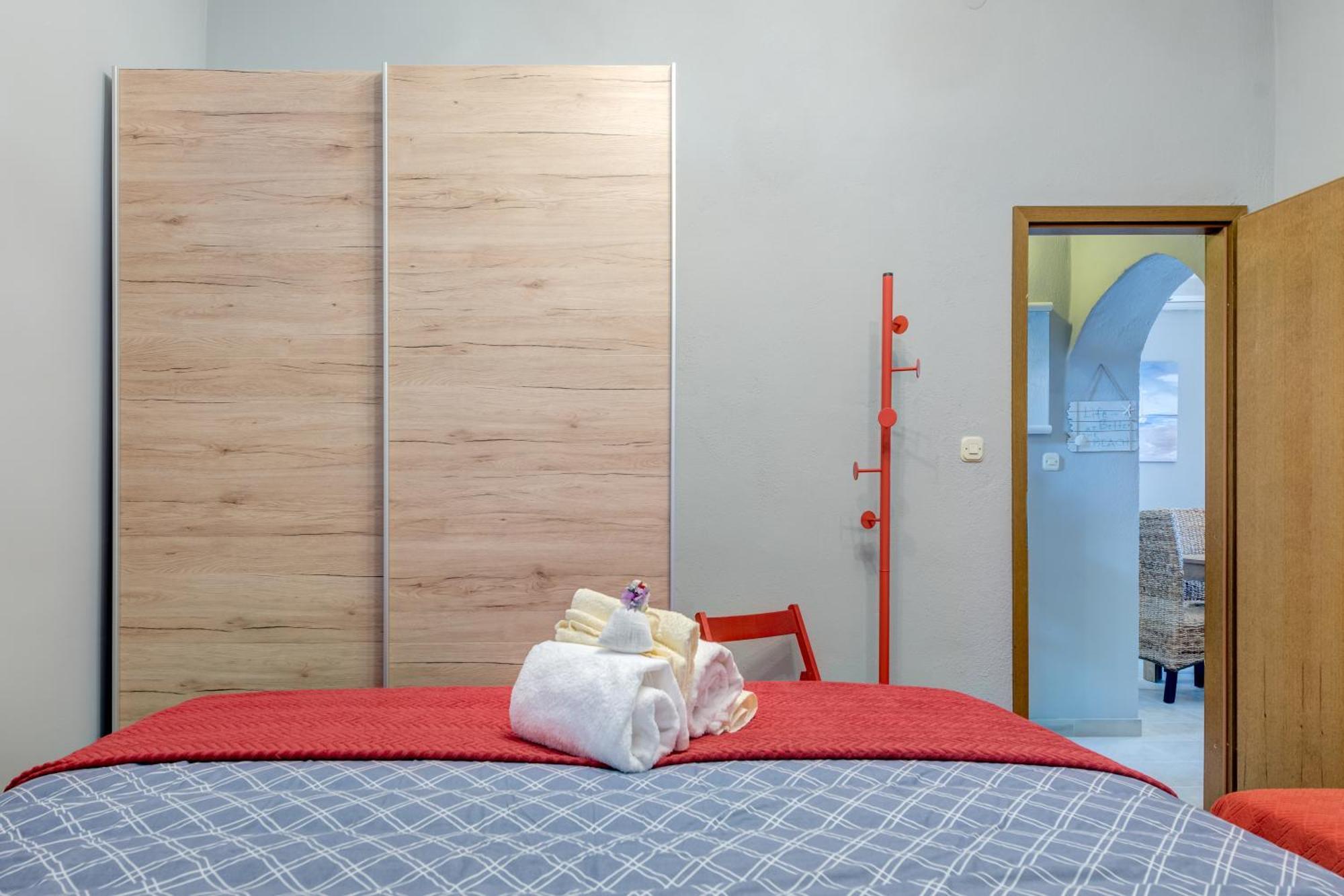 Blue Paradise Apartman 2 Sevid Exterior foto